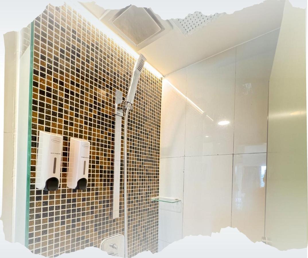 New Homestay !! Heritage Suites Near Imago Mall City Central , Free Highspeed Wifi & Netflix , كوتا كينابالو المظهر الخارجي الصورة